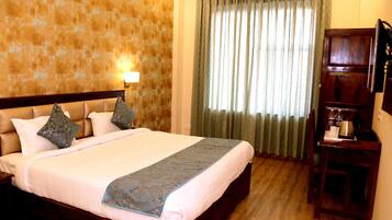 Standard Room | In-room safe, blackout drapes, iron/ironing board, bed sheets