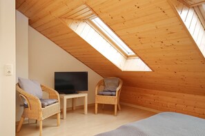 2 Schlafzimmer, Bügeleisen/Bügelbrett, Reisekinderbett, kostenloses WLAN