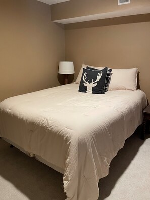 3 habitaciones, wifi gratis y ropa de cama