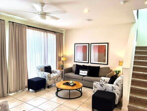 TV, table tennis - Private Backyard/Top Rated Resort/3 mi to Disney (Kissimmee)