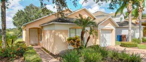 House, 3 Bedrooms | Exterior