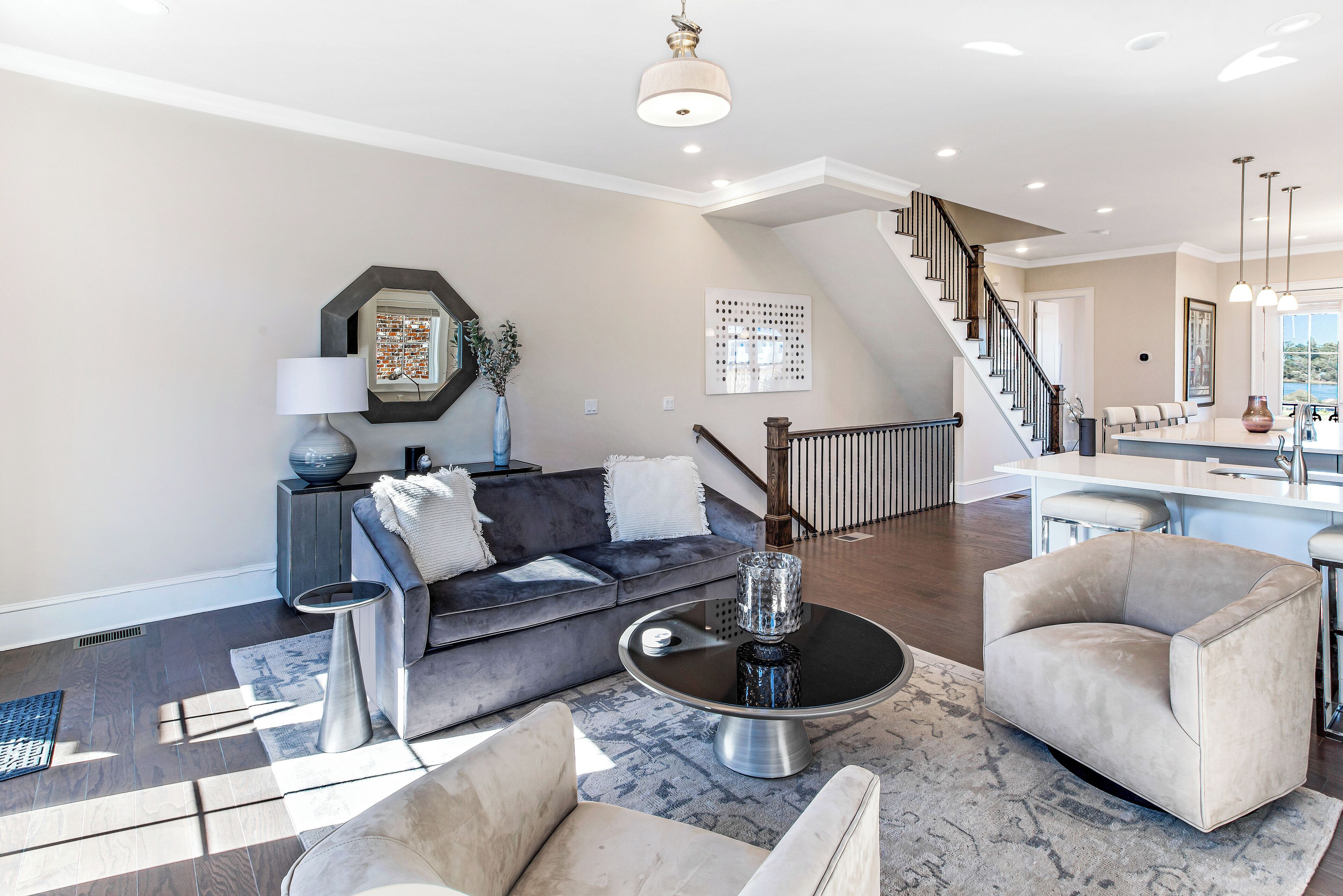 Lavish, Modern Digs Near Riverfront w/ Parking & Patio by Lucky Savannah
