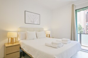 3 makuuhuonetta, silitysrauta/-lauta, ilmainen Wi-Fi, vuodevaatteet