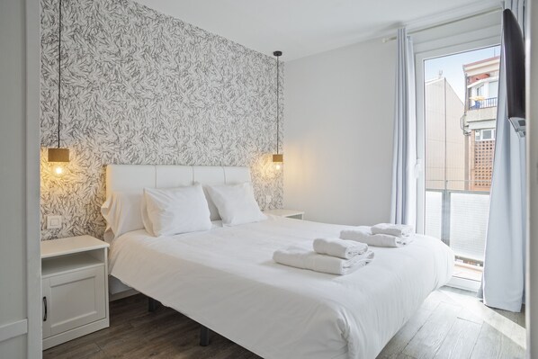 2 makuuhuonetta, silitysrauta/-lauta, ilmainen Wi-Fi, vuodevaatteet