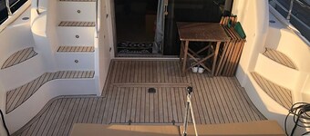 YACHT EXPERIENCE IN PUERTO BANUS