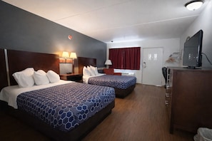 Habitación clásica | Cortinas opacas, tabla de planchar con plancha, wifi gratis