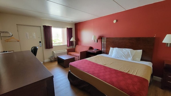 Cortinas opacas, tabla de planchar con plancha, wifi gratis