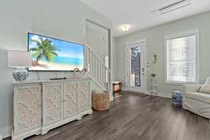 Smart TV, DVD player