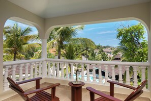 Property grounds - Beach resort with private Spanish villa in gorgeous tropical setting (Puerto Plata)