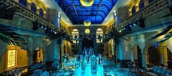 Ruixue International Hotel