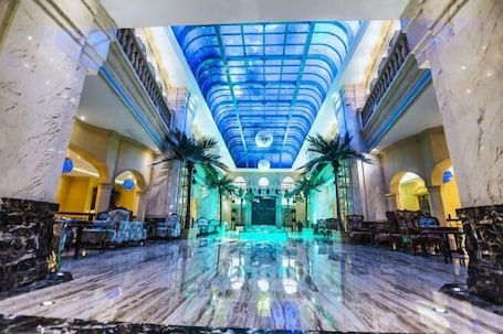 Interior. Ruixue International Hotel