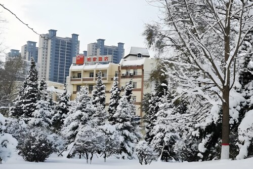 Home Inn Shenyang Zhangshi Development Zone Metro Station Branch