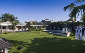 Outdoor pool - Pure Villa Bali by Nagisa Bali (Canggu)