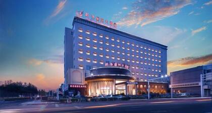 Yangzi International Hotel