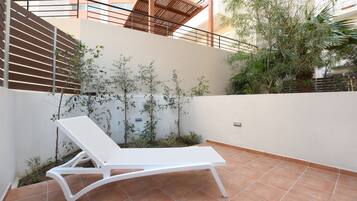 Deluxe Studio | Terrace/patio