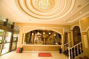 Khu sảnh