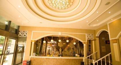 Xingshan Luoma Holiday Hotel