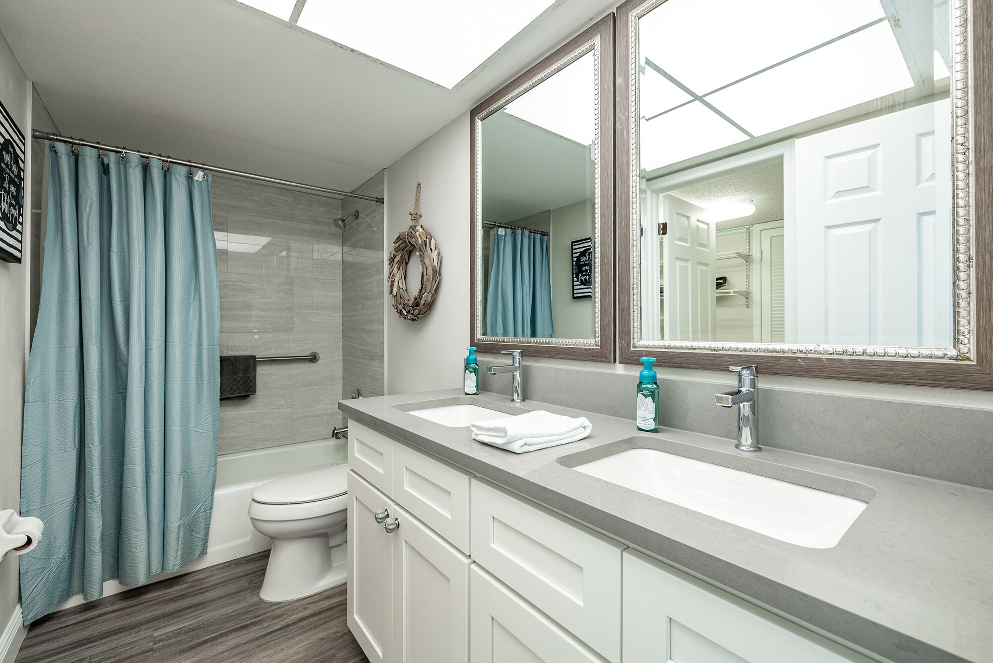 Shared bathroom accessed from double queen bedroom or hallway