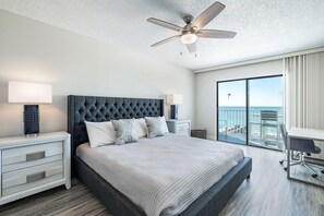 3 bedrooms, desk, iron/ironing board, travel crib