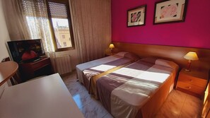 5 habitaciones y caja de seguridad en la habitación 