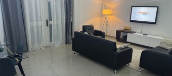 High standing furnished studio, WIFI, TV - Yaoundé, Omnisports