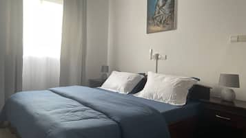 1 bedroom, iron/ironing board, free WiFi, bed sheets