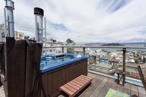 屋外スパ浴槽