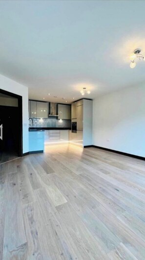 2 Schlafzimmer, Bügeleisen/Bügelbrett, Reisekinderbett, kostenloses WLAN