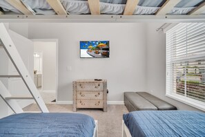 5 Schlafzimmer, Bügeleisen/Bügelbrett, WLAN, Bettwäsche
