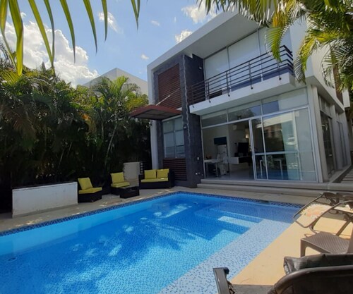 Casa Quinta Privada en Lagos del Peñón