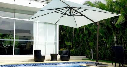 Casa Quinta con Piscina en el Peñón