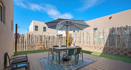 Luxurious Open Concept Home with Fabulous Backyard Entertainment Area