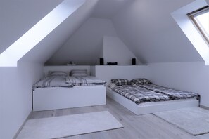 4 chambres, bureau, lit parapluie, Wi-Fi