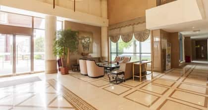 Lianhua Hotel