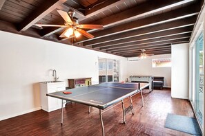 Spielezimmer