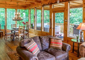 Exterior - Scenic Serenity #75 (Sevierville)