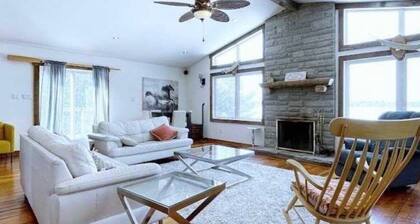 Kawartha Lake newly renovated, Lake View