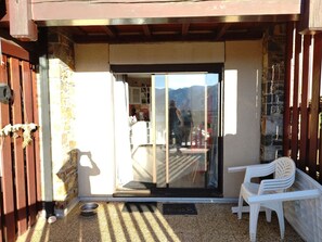 Exterior detail - Fully equipped studio PRIVATE PARKING SPACE in the dry With South facing terrace (Bolquère)