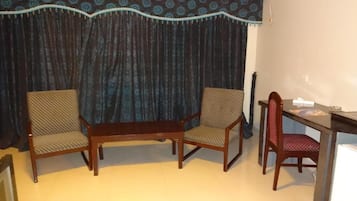 Kamar Double atau Twin Deluks | Wi-Fi gratis dan seprai linen