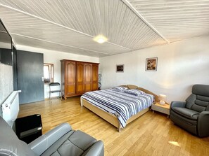 1 Schlafzimmer, Bügeleisen/Bügelbrett, kostenloses WLAN