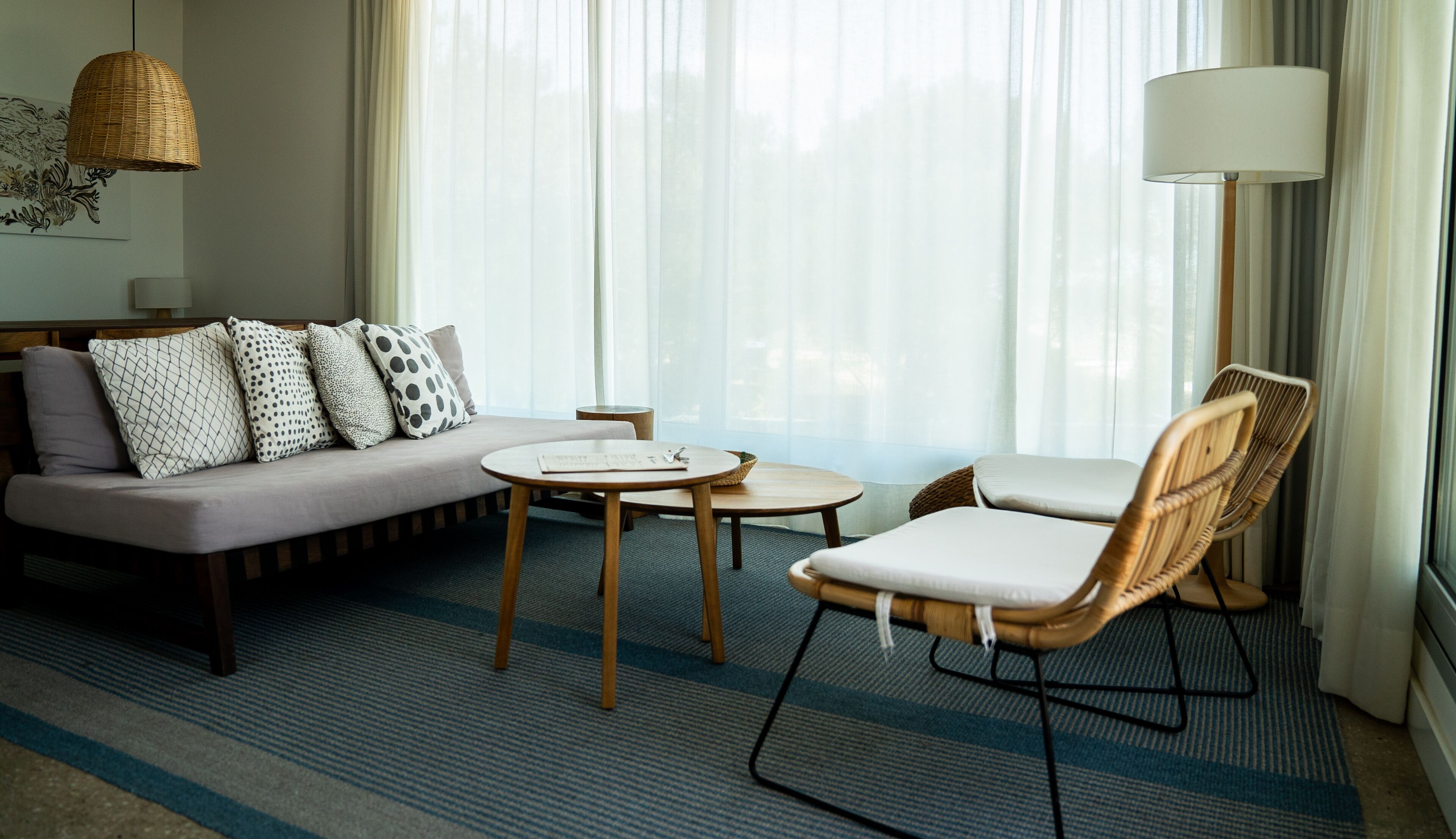 32-inch led tv with cable channels, tv