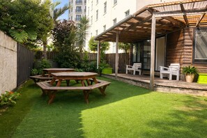 Garden - Gamma Hotel (Auckland)