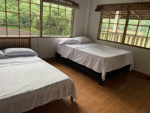 5 habitaciones y wifi gratis 