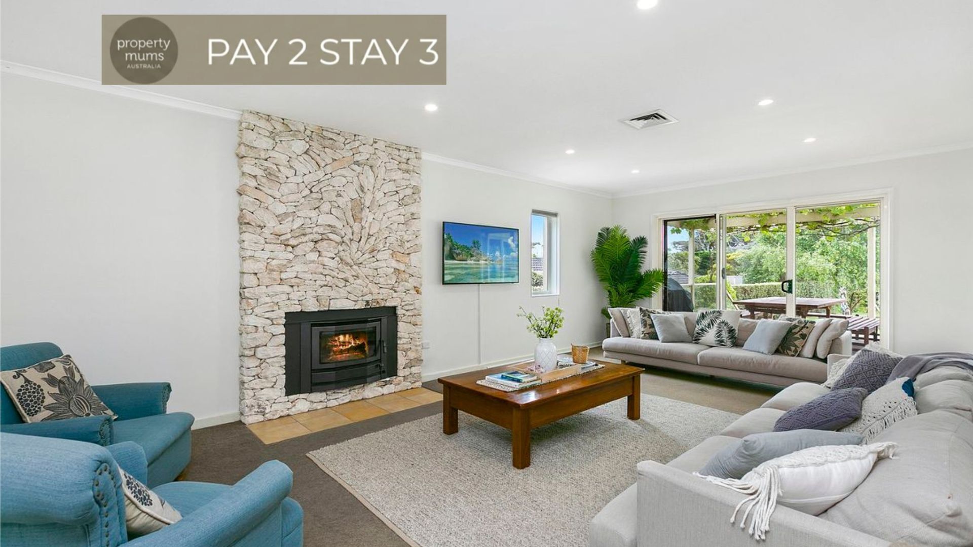 Smart TV, fireplace
