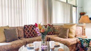 Living area - Luana Kai C311 Three bedroom Partial Ocean view (Kihei)