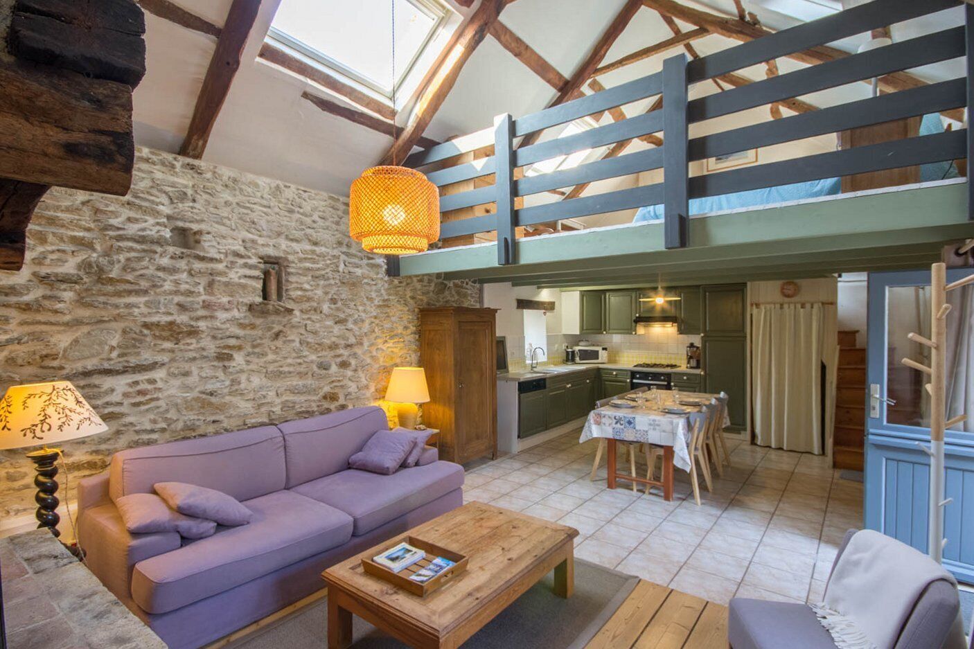 TV, fireplace, DVD player, stereo