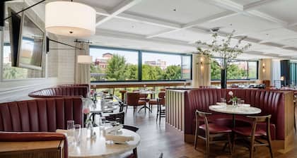 Canopy By Hilton Boston Downtown