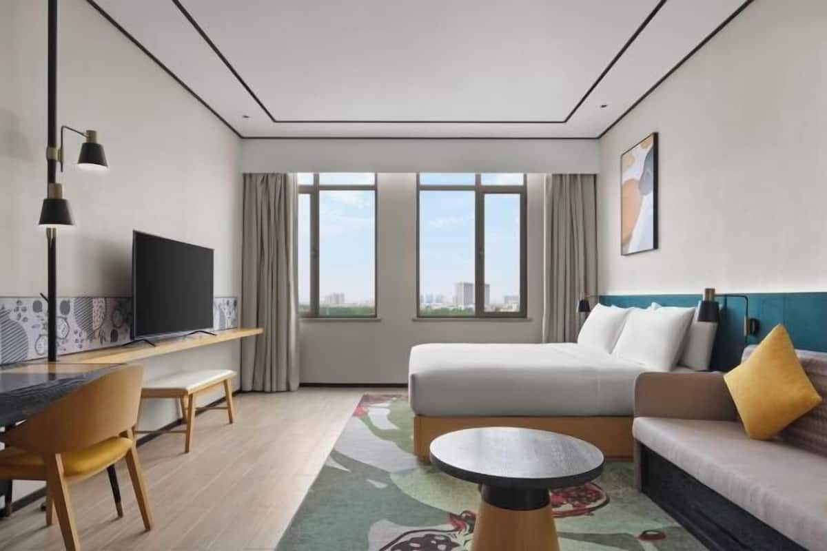 Minibar, in-room safe, blackout curtains, soundproofing