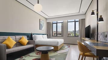 1 makuuhuone, minibaari, tallelokero huoneessa, pimennysverhot