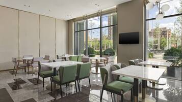 Päivittäinen buffetaamiainen (88 CNY per henkilö)